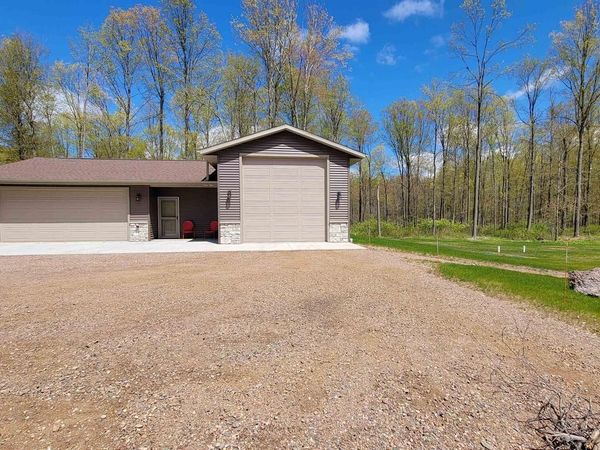 N1846 COZY LANE, Antigo, WI 54409