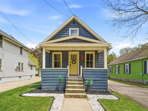 1226 BAY SHORE DRIVE, Oshkosh, WI 54901