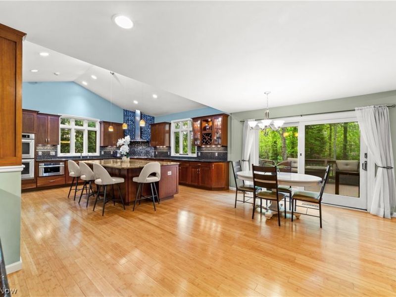 29526 Bryce Road, Cleveland, OH 44124 Photo 14
