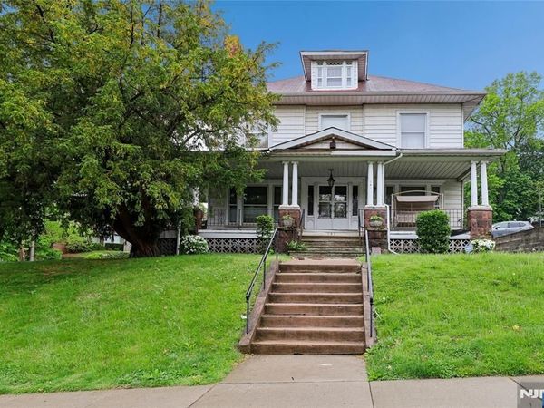 139 Aycrigg Avenue, PASSAIC, NJ 07055