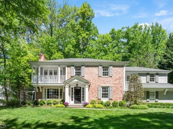14 Cross Gates, Millburn, NJ 07078