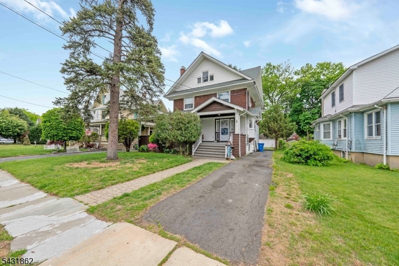 215 Dunellen Ave, Dunellen, NJ 08812 Main Photo