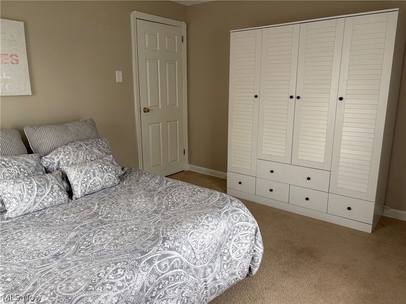 363 E Park Avenue, Barberton, OH 44203 Photo 12