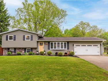 2994 Forestview Street NE, Canton, OH 44721