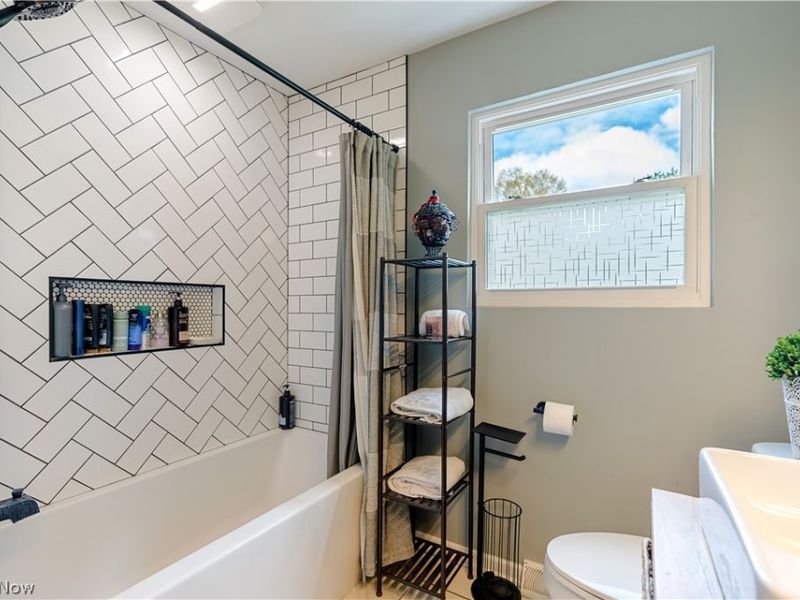 2994 Forestview Street NE, Canton, OH 44721 Photo 20