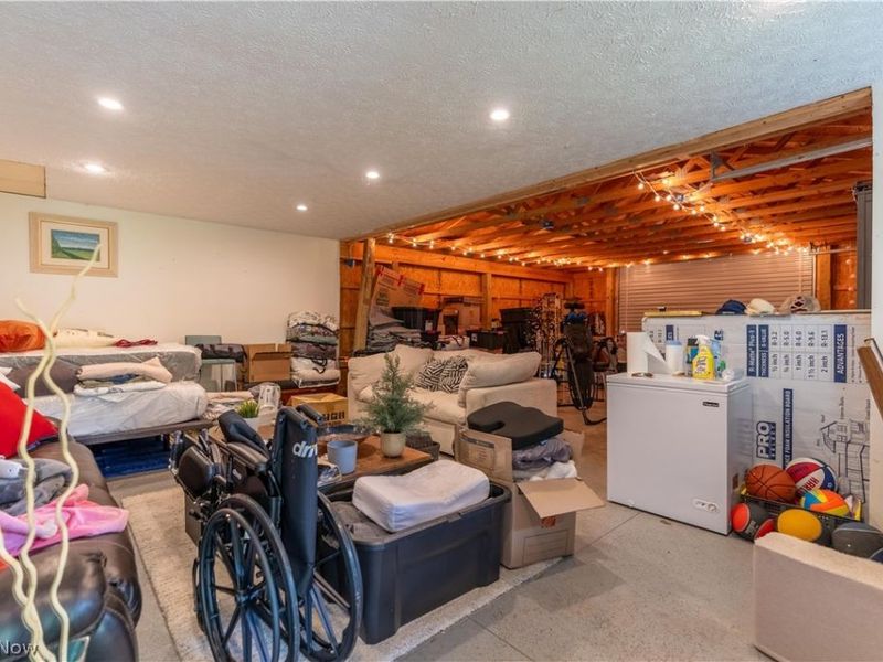 2994 Forestview Street NE, Canton, OH 44721 Photo 40