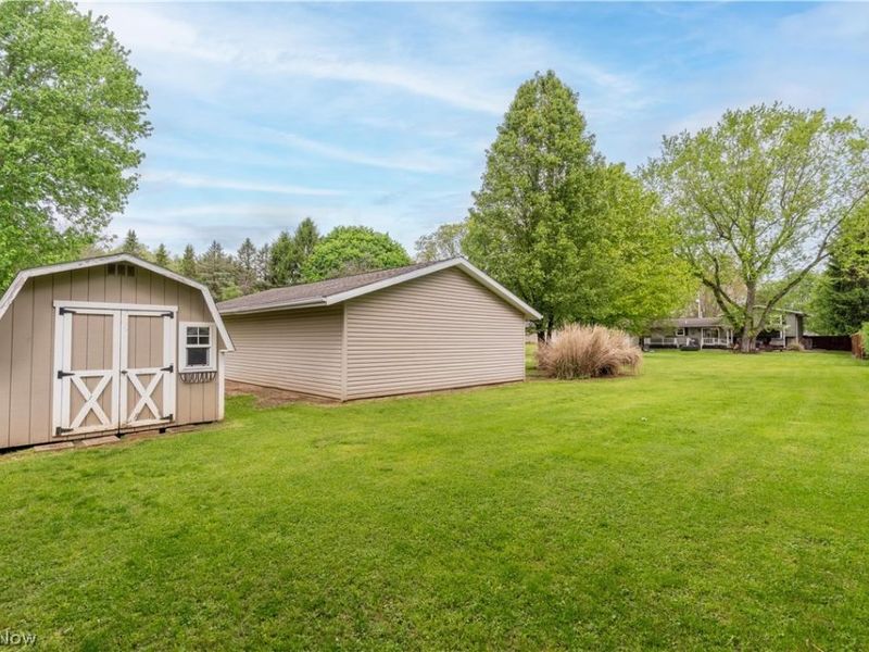 2994 Forestview Street NE, Canton, OH 44721 Photo 42