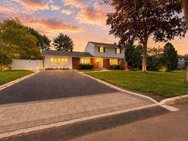 30 Sarina Drive, Commack, NY 11725