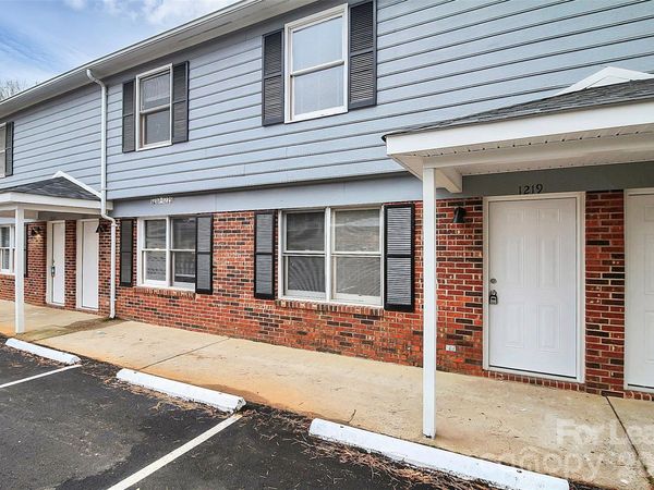 1219 Anderson Street , Gastonia, NC 28054