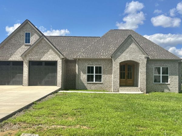 160 CHINKAPIN CV, Savannah, TN 38372