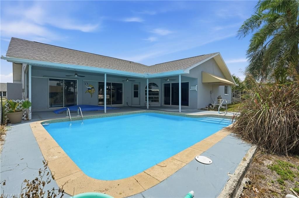 17306 Meadow Lake Cir , Fort Myers, FL 33967 Photo