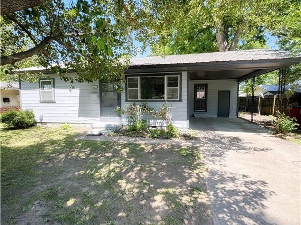 1008 N 4th Street , Dardanelle, AR 72834
