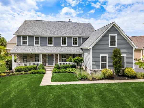 6947 Jennifer Ann Drive , Lewis Center, OH 43035