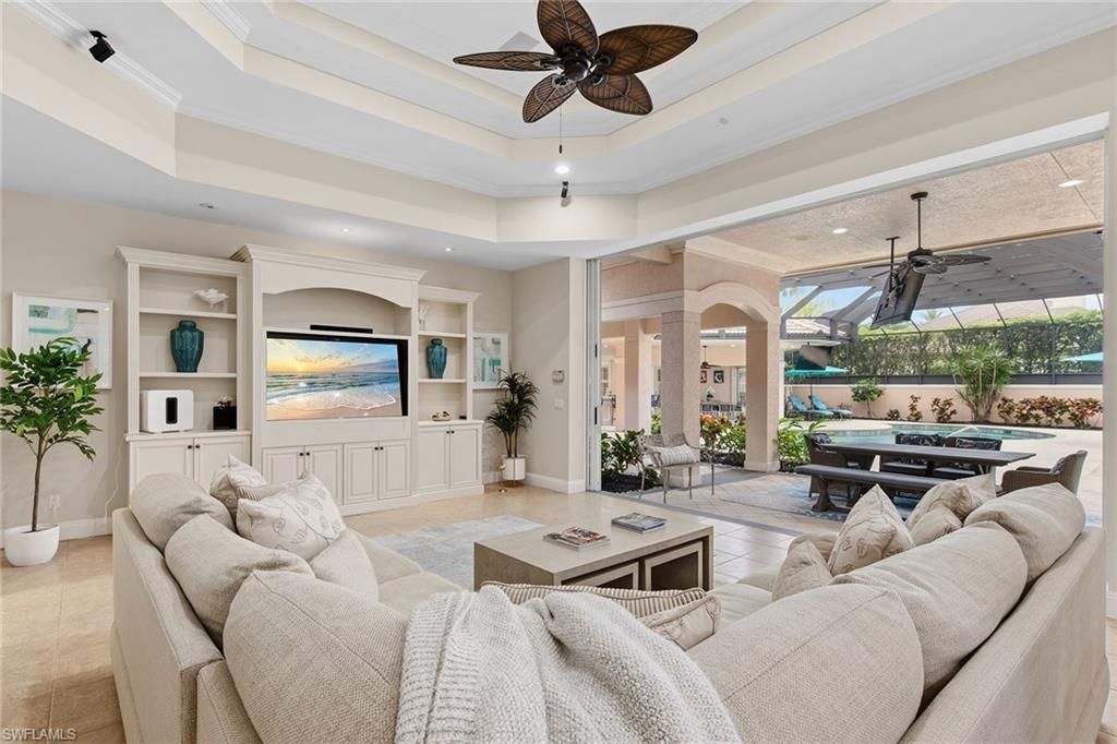 4661 Idylwood Ln, Naples, FL 34119 Photo