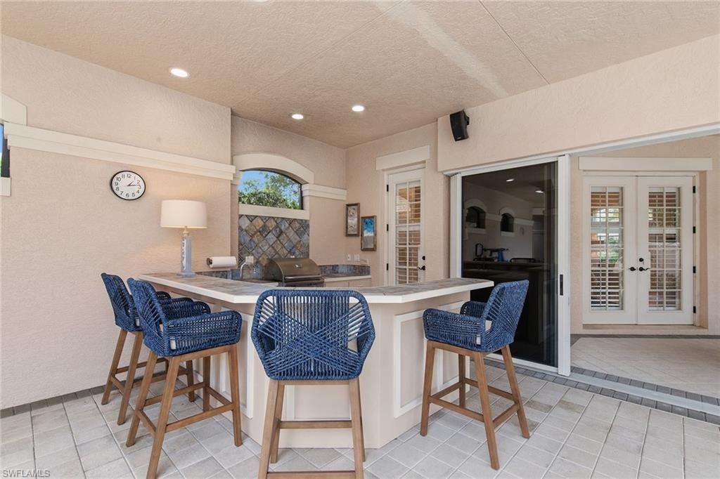 4661 Idylwood Ln, Naples, FL 34119 Photo