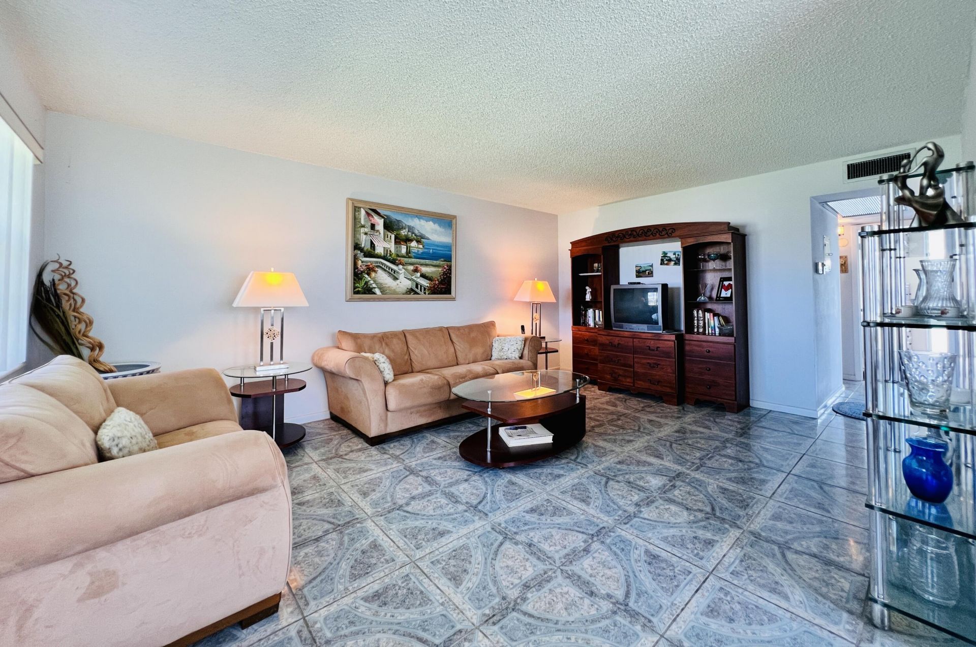 57 Chatham C, West Palm Beach, FL 33417 Photo