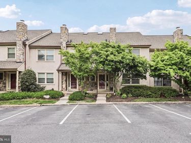 36 INDEPENDENCE PLACE, Unit 36, CHESTERBROOK, PA 19087