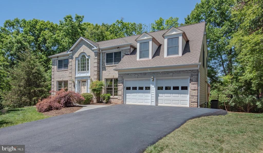 1210 Cameo Court, Herndon, VA 20170 Main Photo