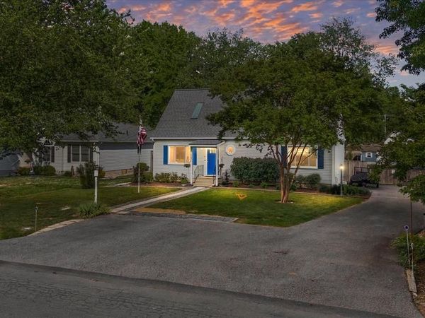 702 DIXON DRIVE, STEVENSVILLE, MD 21666