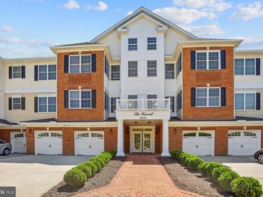 15221 ROYAL CREST DRIVE, Unit 302, HAYMARKET, VA 20169