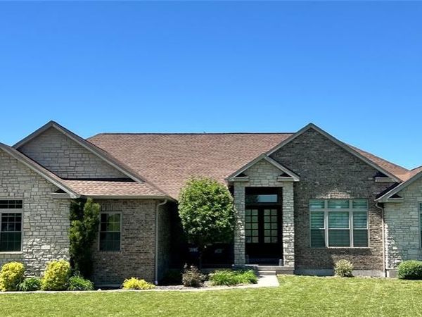 52800 Norwoods Lake Place , Hannibal, MO 63401