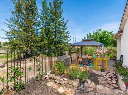 3504 Pleasant Creek Drive, Rocklin, CA 95765 Photo