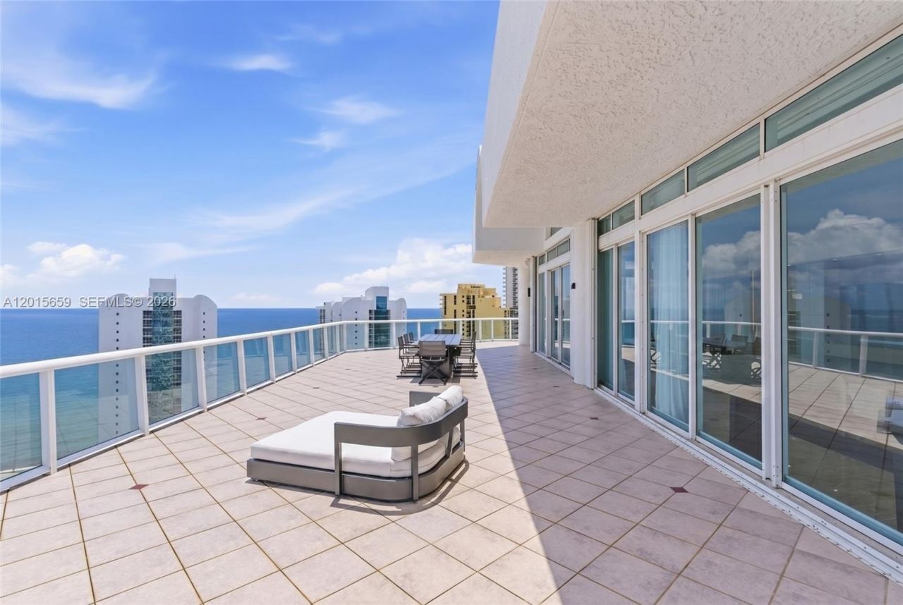 16400 Collins Ave, Unit PH41, Sunny Isles Beach, FL 33160 Photo