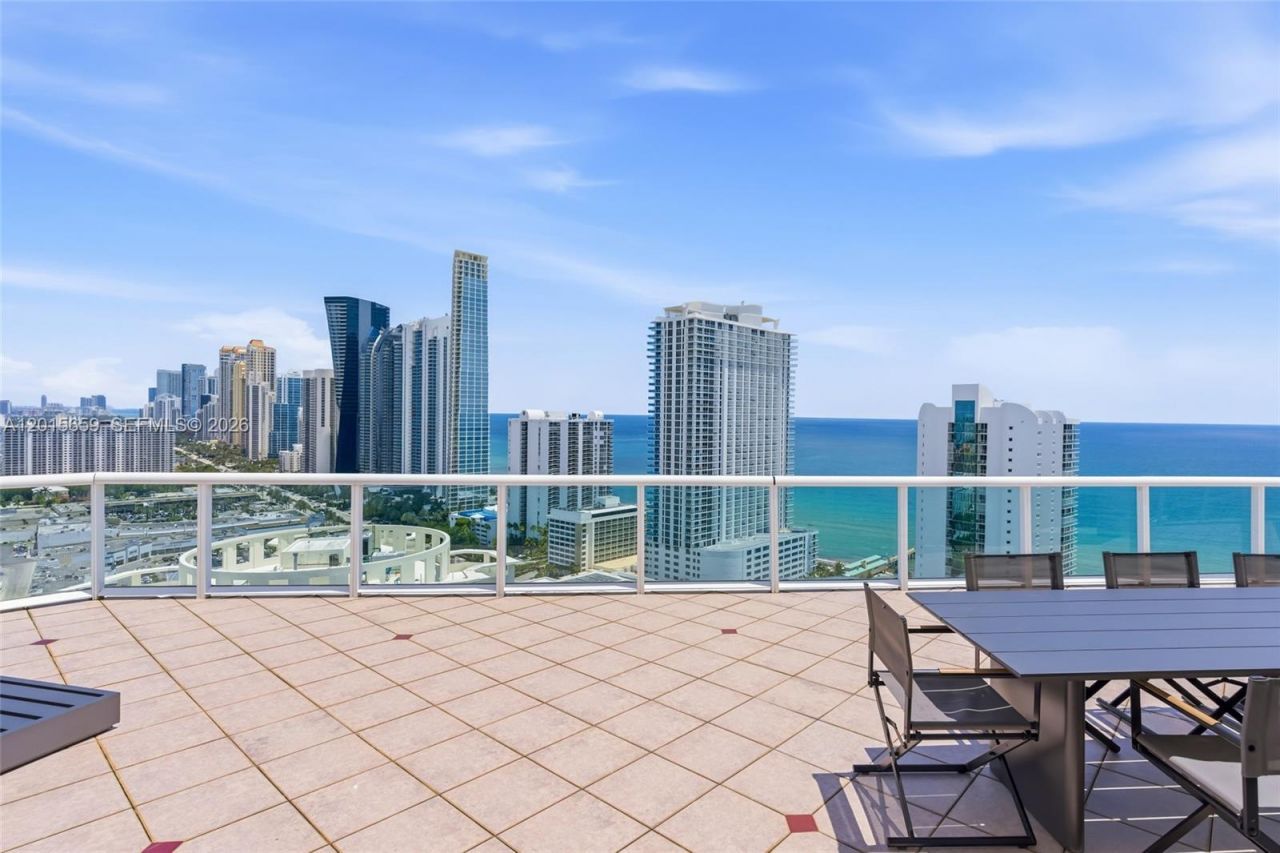 16400 Collins Ave, Unit PH41, Sunny Isles Beach, FL 33160 Photo