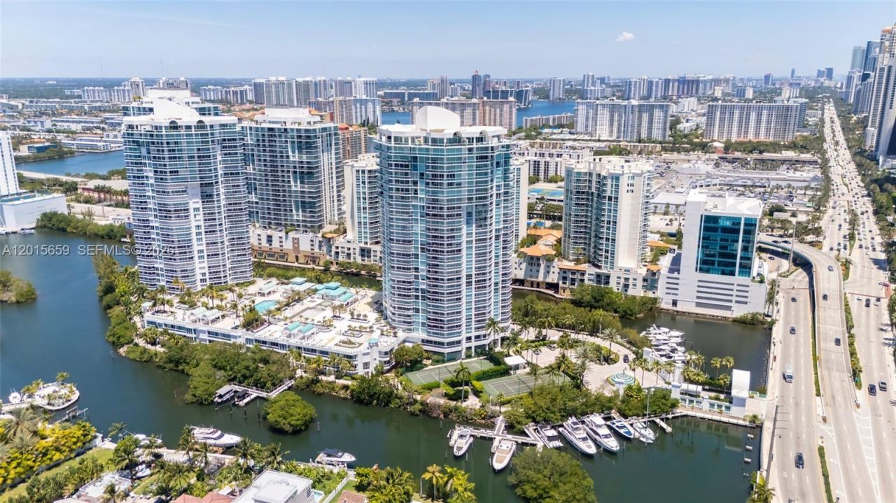 16400 Collins Ave, Unit PH41, Sunny Isles Beach, FL 33160 Photo