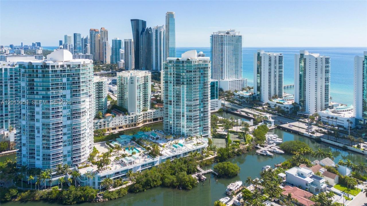 16400 Collins Ave, Unit PH41, Sunny Isles Beach, FL 33160 Photo