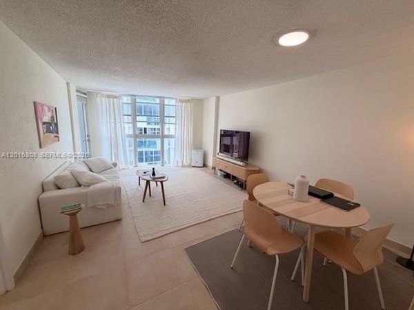 1228 West Ave , Unit 1014, Miami Beach, FL 33139