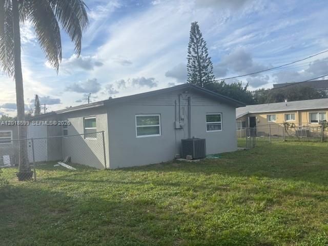 1070 NW 23rd Rd, Fort Lauderdale, FL 33311 Photo