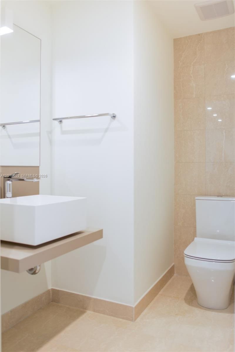 1000 Brickell Plaza , Unit 2910, Miami, FL 33131 Photo