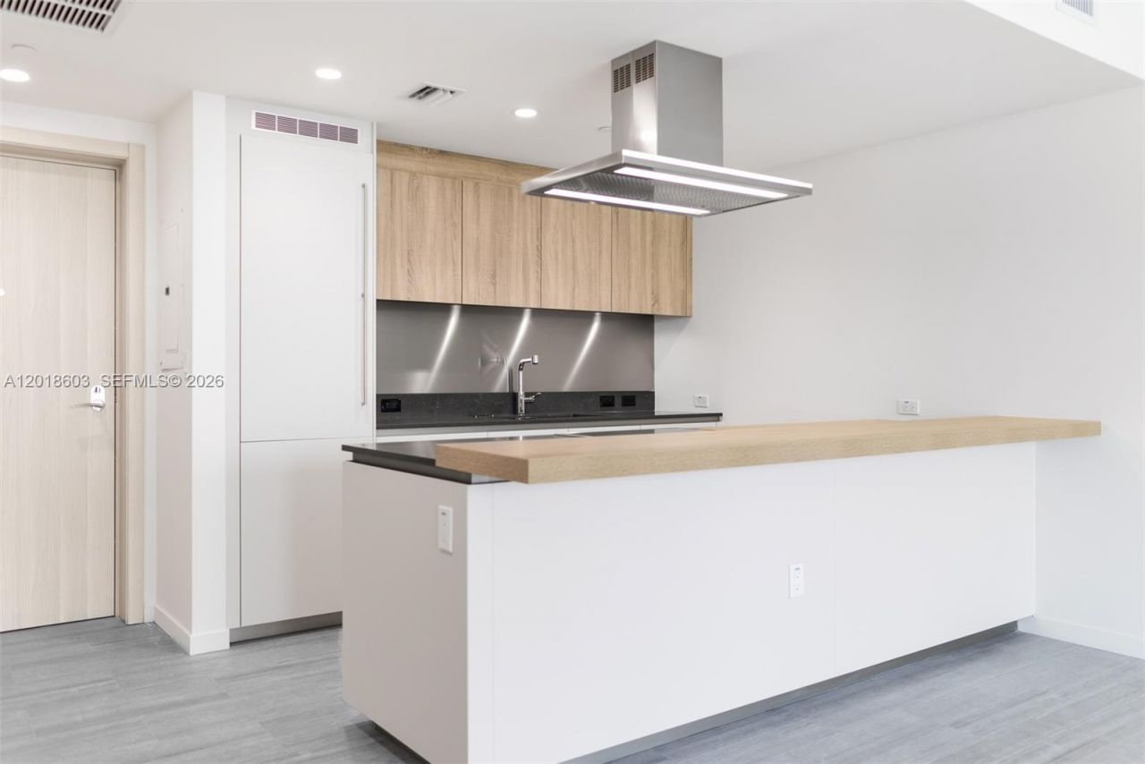 1000 Brickell Plaza , Unit 2910, Miami, FL 33131 Photo