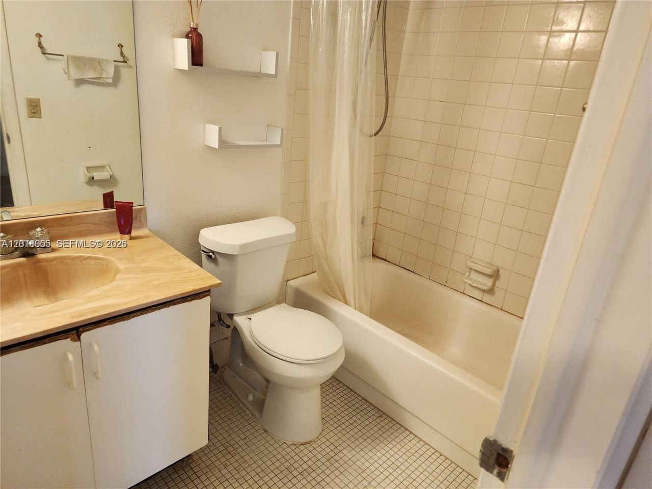 5750 NW 64th Ave , Unit 303, Tamarac, FL 33319 Photo