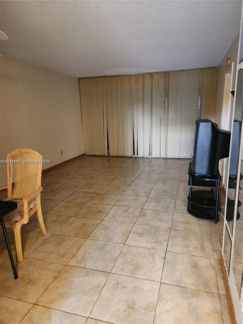5750 NW 64th Ave , Unit 303, Tamarac, FL 33319 Photo
