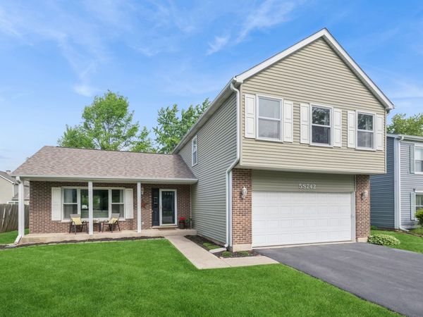5S742 Meadow Lake Drive , Naperville, IL 60540