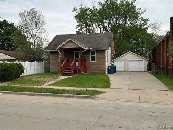 5027 WOODWARD Street, Wayne, MI 48184