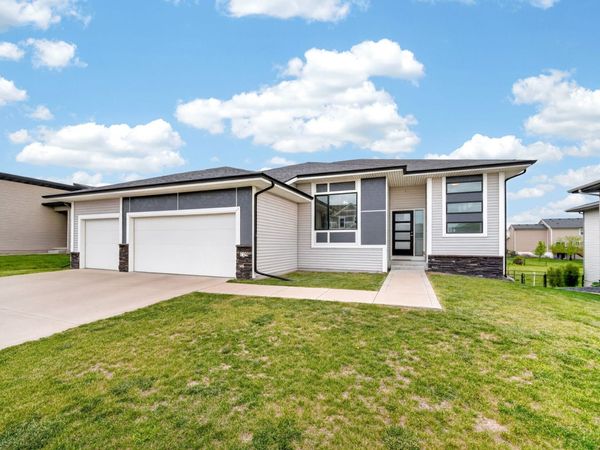 709 SE 14th Street, Grimes, IA 50111