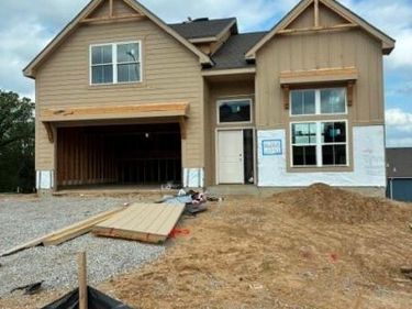 16268 Giorgia Street, Parkville, MO 64152