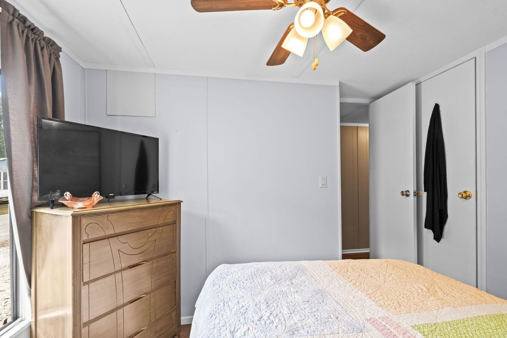 1017 Foxfire Dr. Photo 23