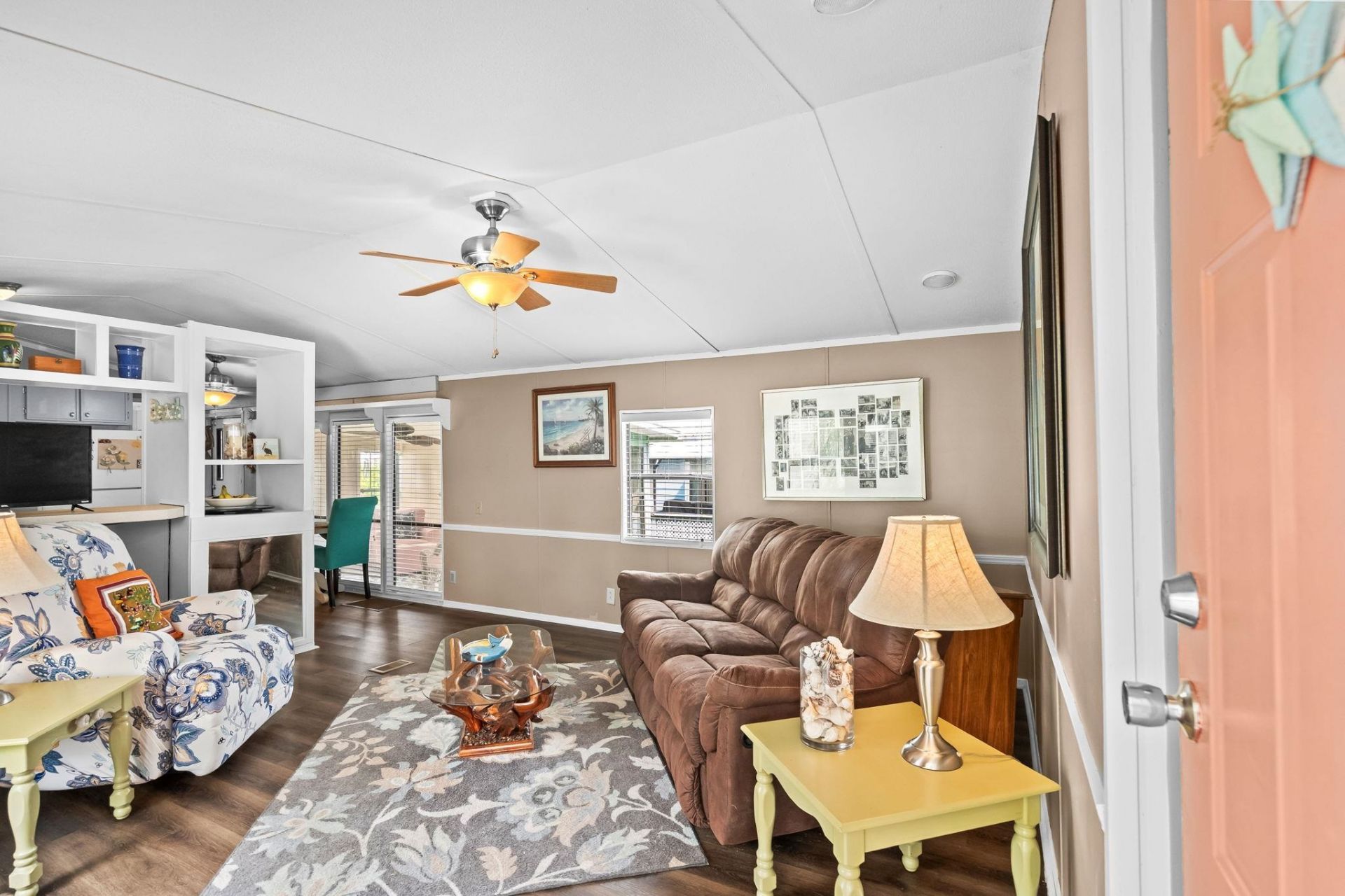 1017 Foxfire Dr. Photo 6