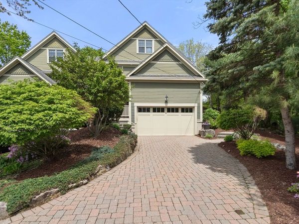 113 Carlisle St, Unit 113, Newton, MA 02459