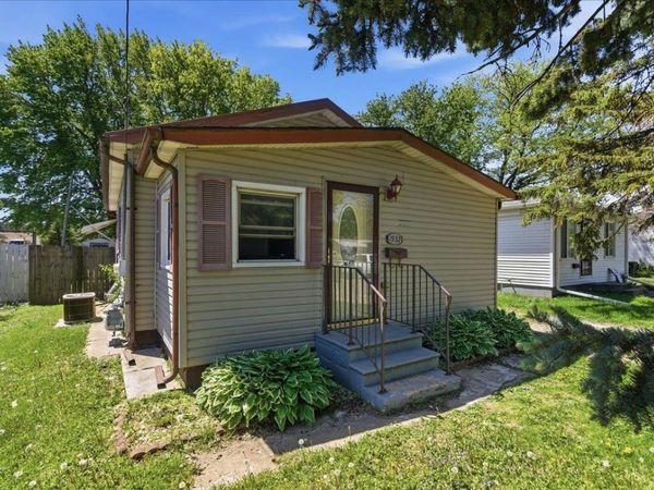 1932 Plymouth Avenue, Waterloo, IA 50702