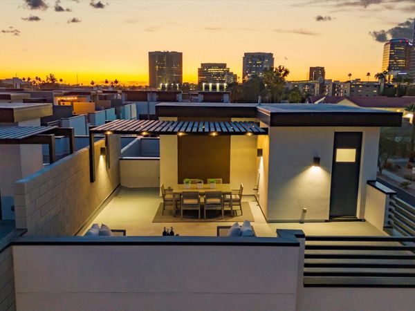 377 E WINDSOR Avenue, Unit 4, Phoenix, AZ 85004