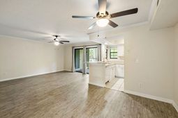 1852 Montclair Drive photo 4