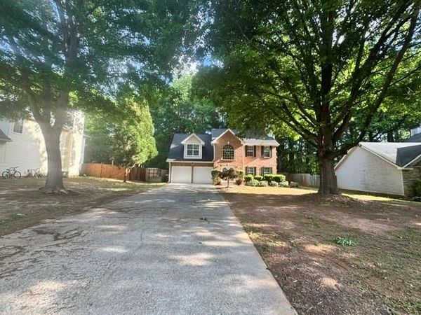 5320 Rolling Meadow Drive , Powder Springs, GA 30127
