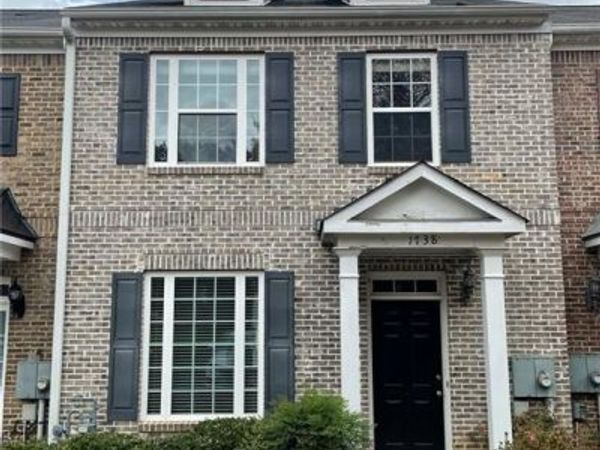 1738 Heights Circle , Kennesaw, GA 30152