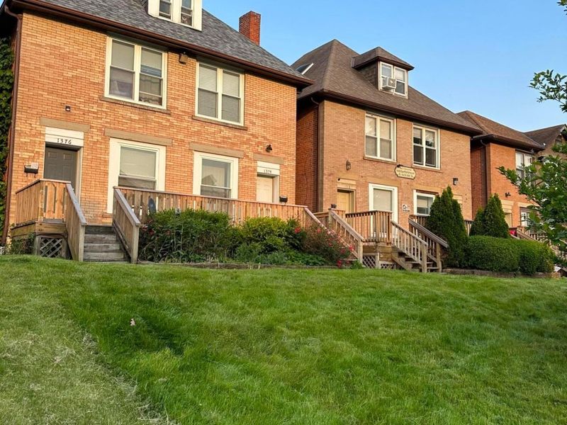 1374-1376 Indianola Avenue, Columbus, OH 43201 Photo 1