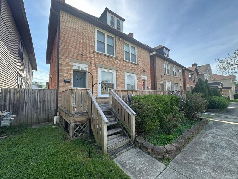 1374-1376 Indianola Avenue, Columbus, OH 43201 Photo 2
